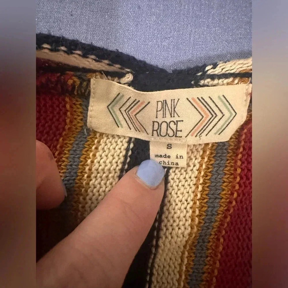 Colorful Striped Knit Vest - Picture 6 of 6